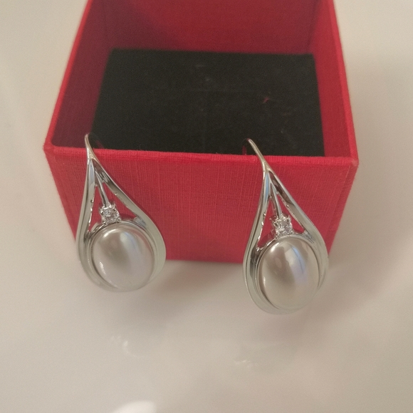 Sterling Silver Pearl Earrings - Picture 3 of 5